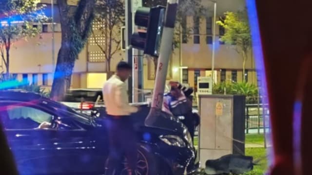 文庆站附近车祸七旬翁送院 马赛地司机涉酒驾被逮捕