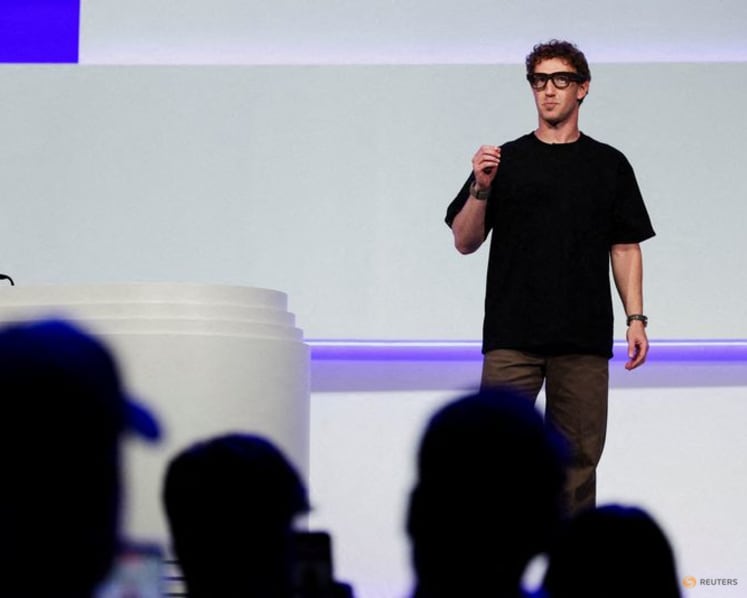 Meta plans camera-free smart glasses for fall launch, The Information reports