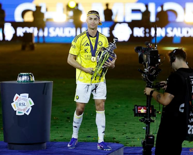 Ronaldo's brace fires Al Nassr to Saudi league title with 4-1 win over Damac
