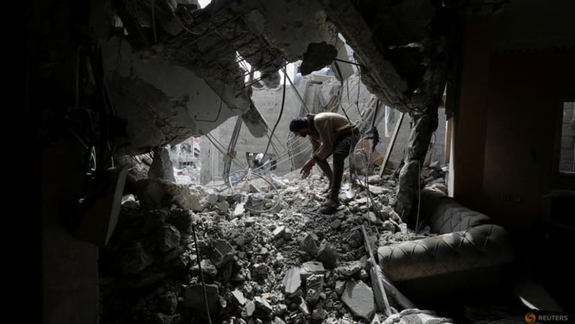 Hamas says open to 5-year Gaza truce, one-time hostages release