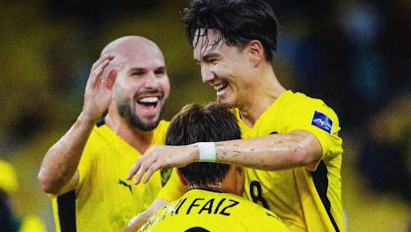 Malaysia menang tipis 2-1 terhadap Singapura