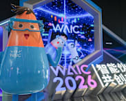 Pocket-size AI: Powerful phones star at China show