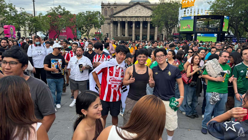 South Korea's football fans feeling the love from Mexicans at World Cup as the two nations prepare to face off