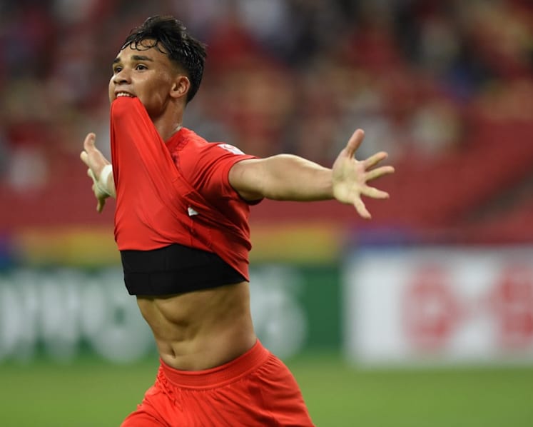 Singapore hold Indonesia to 1-1 draw in first leg of AFF Suzuki Cup semi-final 