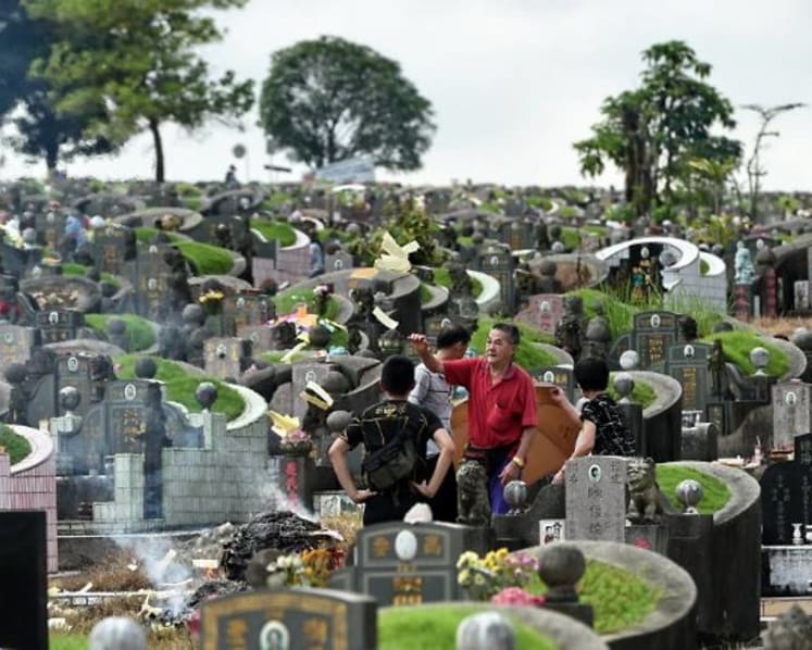 Commentary: We treat the business of death like it’s dirty work