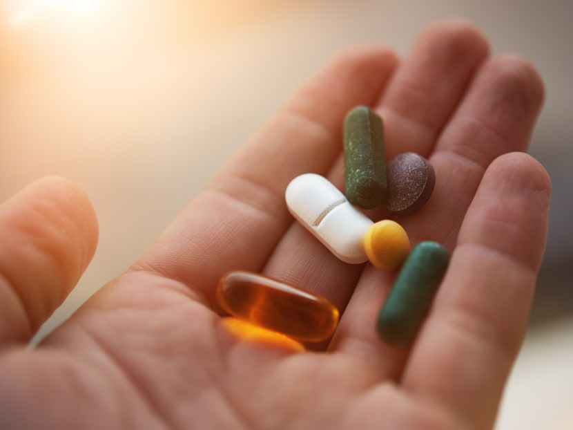 Taking vitamins on an empty stomach? 8 do's and don'ts of health supplements Taking vitamins on an empty stomach? 8 do's and don'ts of health supplements