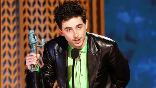 Timothée Chalamet夺美国演员工会奖影帝，Demi Moore封影后！