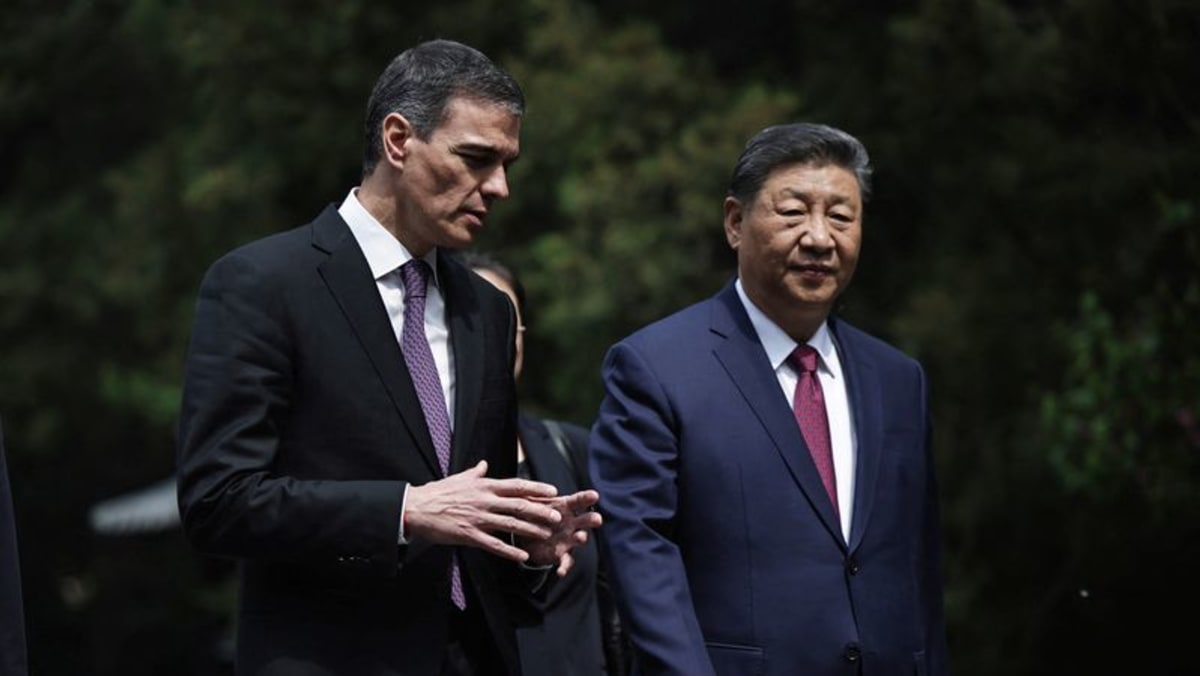 Xi calls for EU, China to resist Trump trade war 'bullying'
