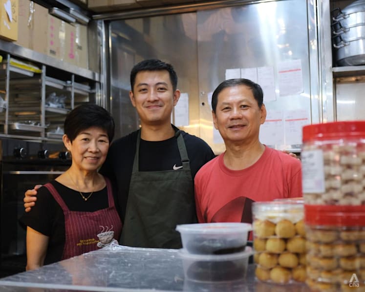 IN FOCUS: This 32-year-old went from teacher to hawker, and wants to continue a family legacy