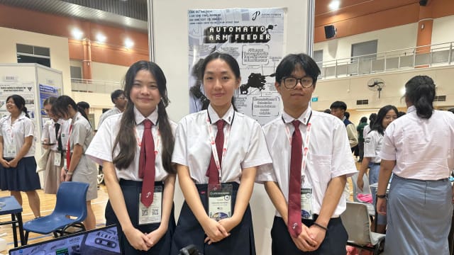 新加坡国际STEM创新挑战赛举行 近300名海内外学生参赛