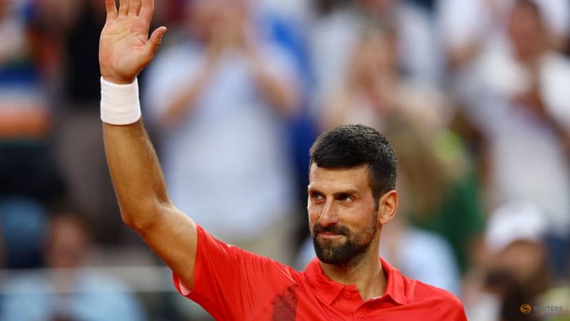 Djokovic gets on his bike for adrenaline rush around Paris