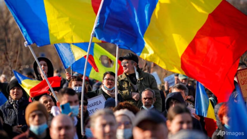3,000 at Romania anti-vaccination protest amid COVID-19 rise