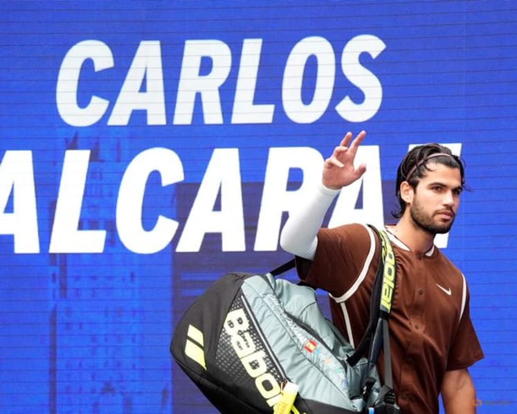 Defending champions Sabalenka, Alcaraz face hometown heroes in US Open