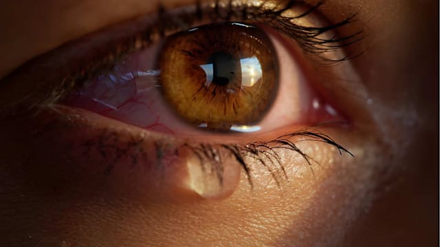 美国妈妈出售“眼泪”一瓶700多元 据称现已售出上百瓶