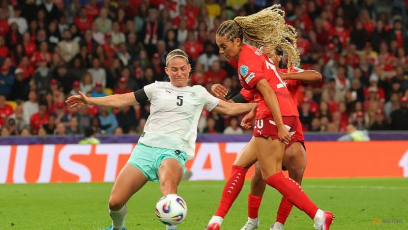 Swiss beat Iceland 2-0 to keep alive Women's Euro knockout hopes Swiss beat Iceland 2-0 to keep alive Women's Euro knockout hopes