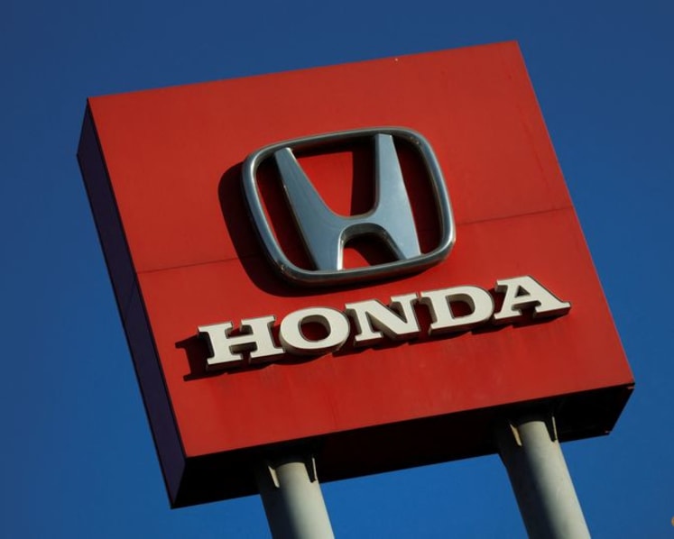 Honda to recall over 440,000 minivans in US over faulty deployment of airbags
