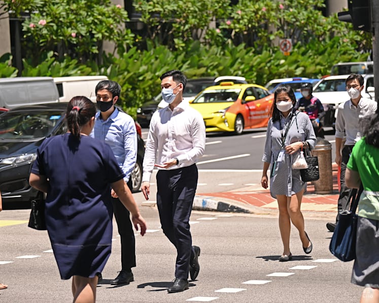 Singapore reports 1,239 new COVID-19 cases and 8 deaths; ICU utilisation rate rises to 58.5%