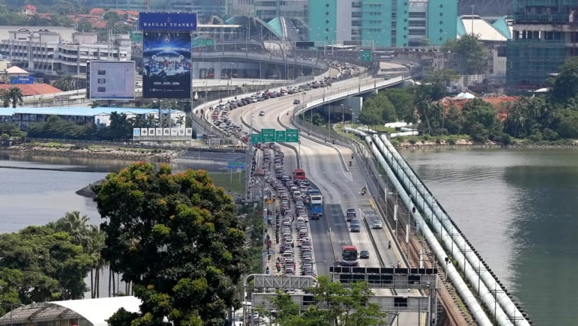 Mandatory Covid-19 tests for cargo drivers, personnel entering S’pore via Tuas, Woodlands checkpoints from Jan 22