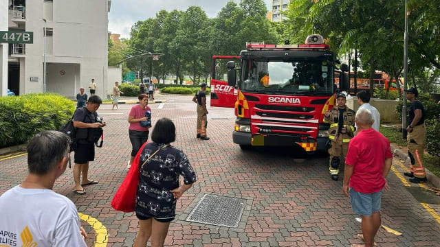 惹兰加由一组屋电表箱起火