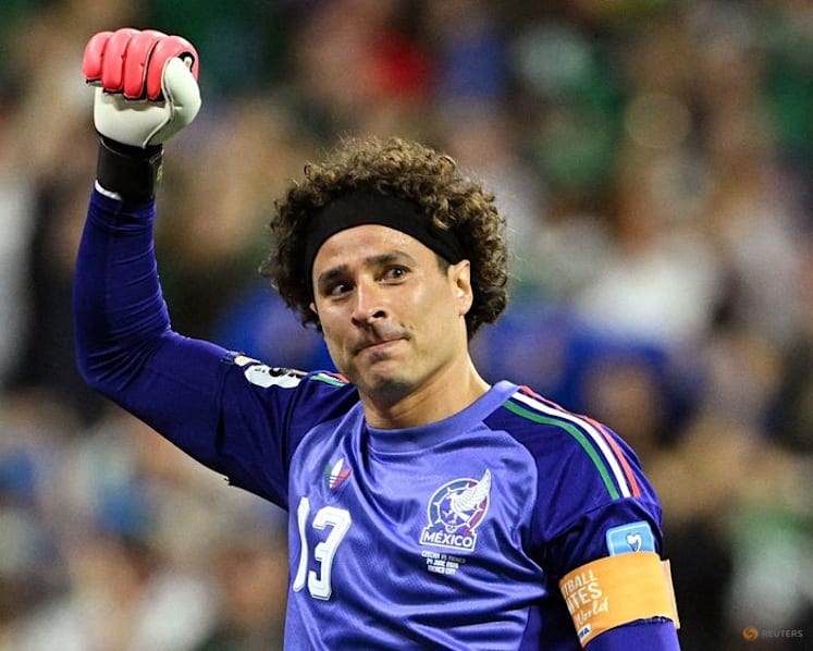 Mexico's Ochoa announces retirement from professional football