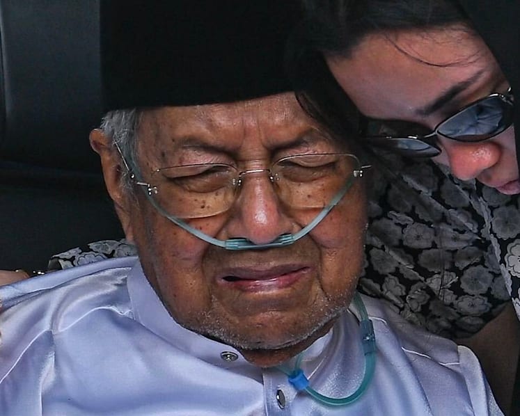 ‘I didn’t expect her to die’: Ex-Malaysia PM Mahathir says wife 'quite well' the night before death 