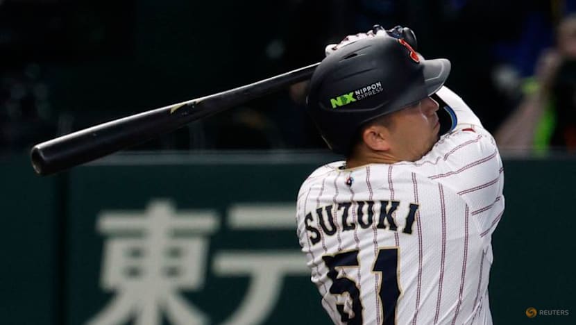 Baseball-Suzuki, Ohtani homers help Japan outlast South Korea