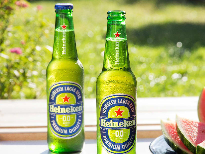 Heineken 0.0 Non-Alcoholic Beer Taste Test: Nice Or Not?
