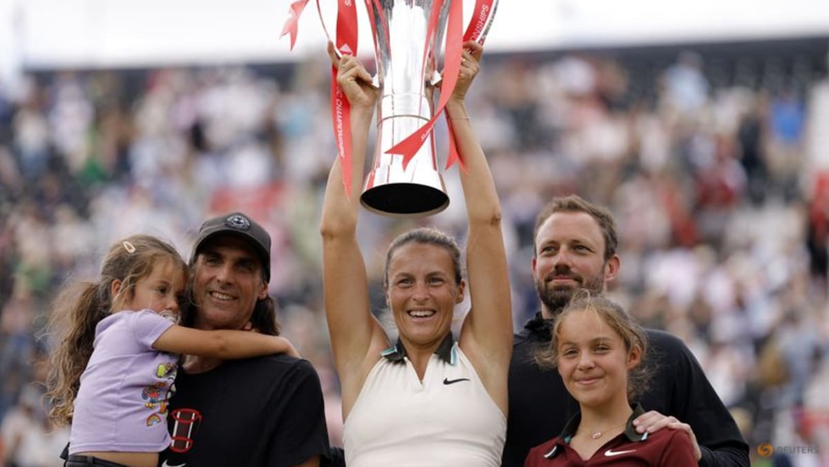 Maria crowned first Queen’s Club women’s champion in 52 years Maria crowned first Queen’s Club women’s champion in 52 years