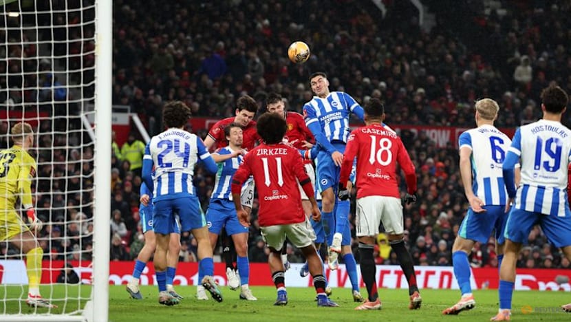 Martinelli hat-trick sends Arsenal past Portsmouth in FA Cup, Man Utd beaten