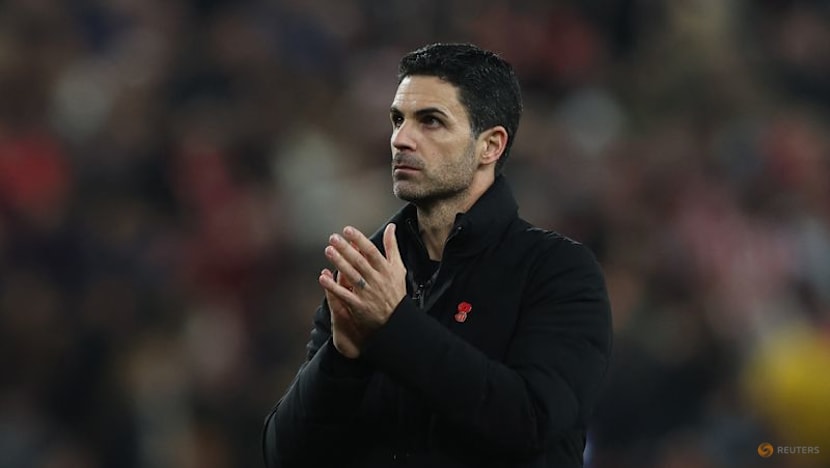 Arsenal must hunt Brentford win 'like animals', Arteta says