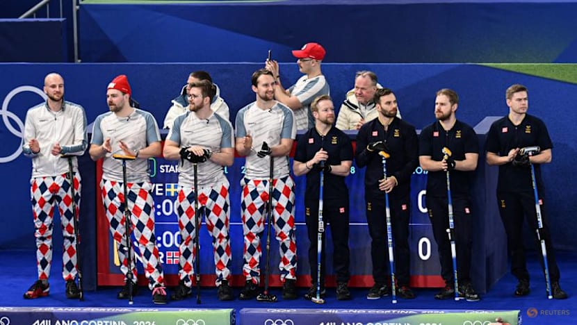 Curling-Fancy pants Norway pay tribute to Ulsrud at Winter Games
