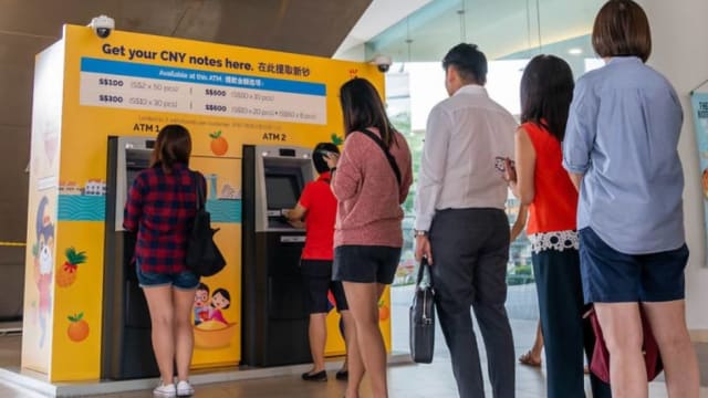 星展银行设72临时提款机 让顾客提取适用钞或新钞