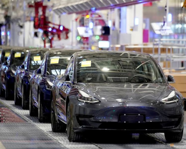 China launches biggest ever auto recall campaign over door handle safety 