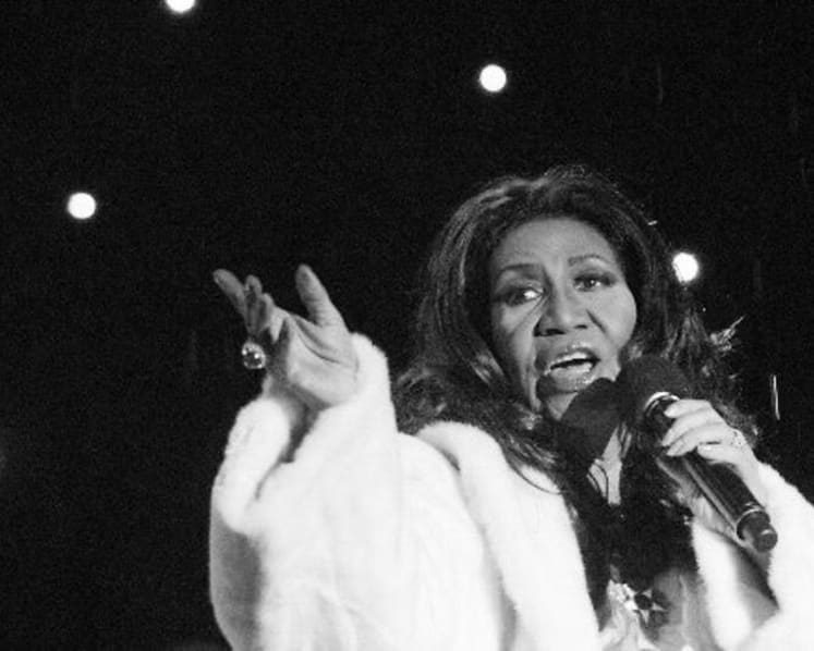 'Queen of Soul' Aretha Franklin dies aged 76