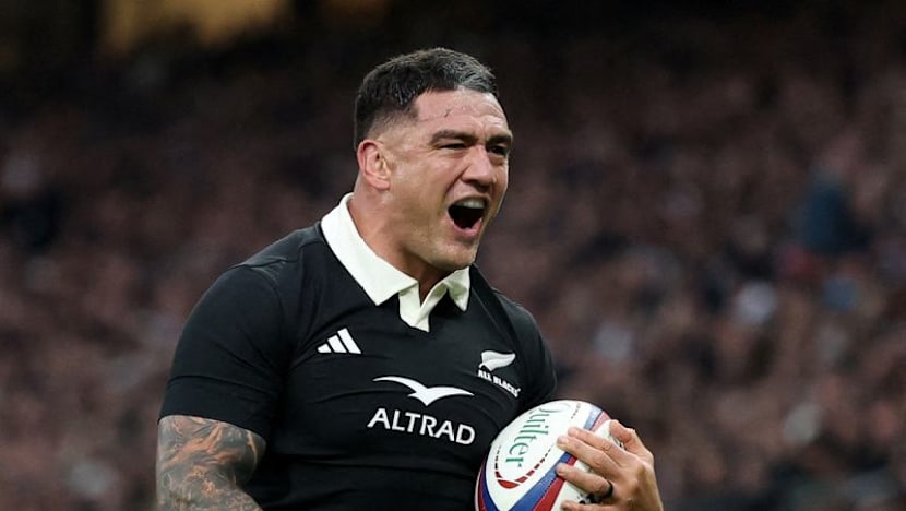 Taylor returns for New Zealand as Barrett goes to fullback against the Bulls
