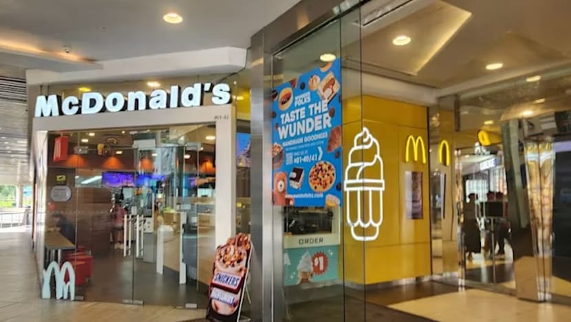  Gambar Pilihan Hari Ini