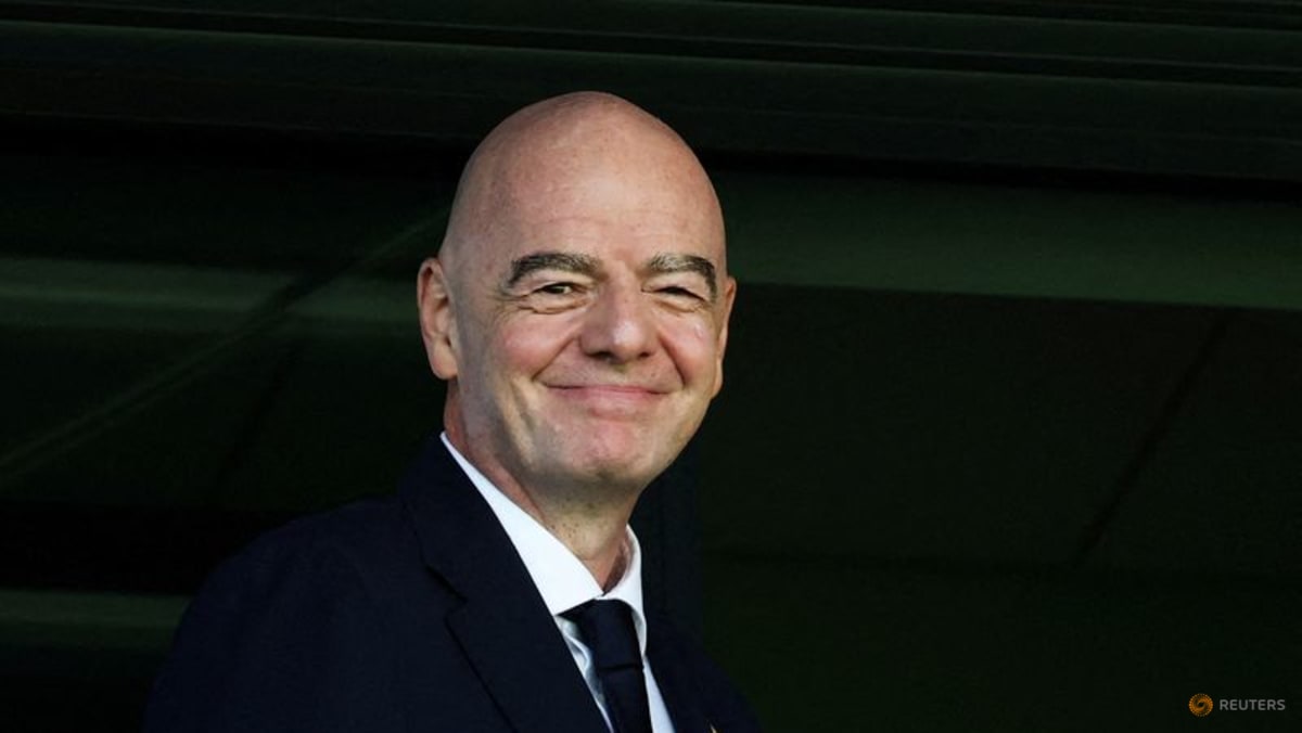 Infantino virðist ætla að sitja áfram hjá FIFA en ný valdabarátta vofir yfir