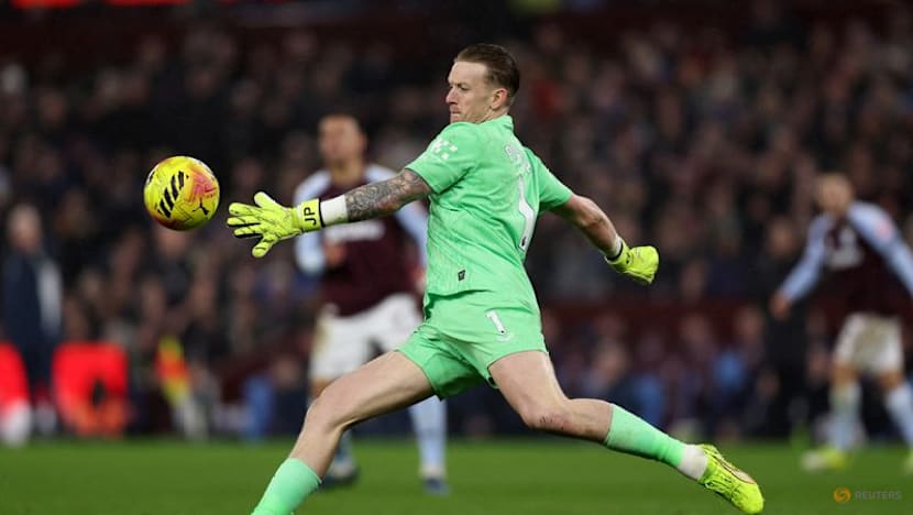 Everton's Thierno Barry puts dent in Aston Villa's title hopes