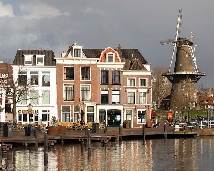 Leiden: All the canals and charm of Amsterdam. None of the crowds