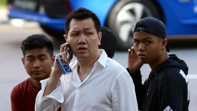 拖行交警被判监 司机家属向法庭申请要求归还跑车