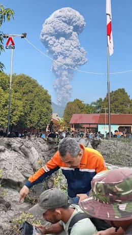 Mount Dukono eruption: Search for missing hikers halted for the day as further eruptions expected