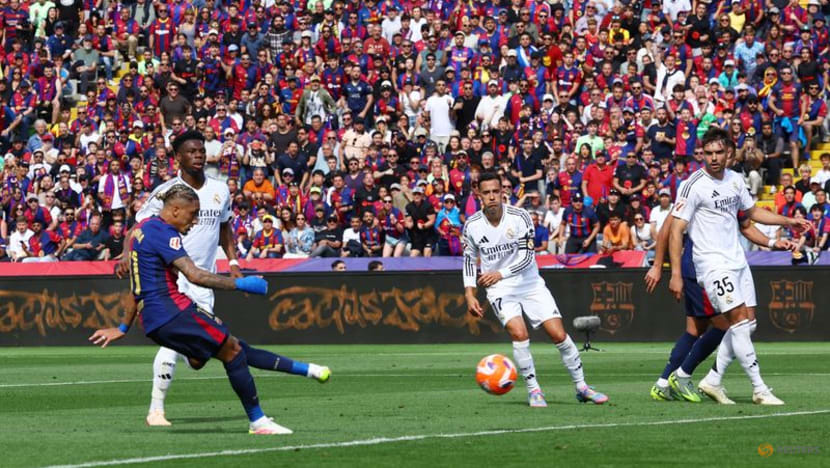 Barcelona edge closer to title with thrilling 4-3 win over Real Madrid Barcelona edge closer to title with thrilling 4-3 win over Real Madrid