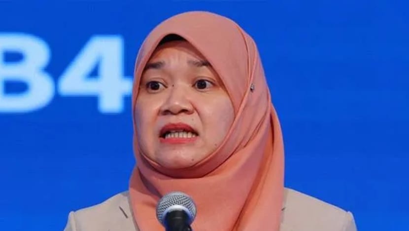 Wanita PKR kecam tindakan Taliban halang wanita lanjutkan pengajian ke universiti Wanita PKR kecam tindakan Taliban halang wanita lanjutkan pengajian ke universiti