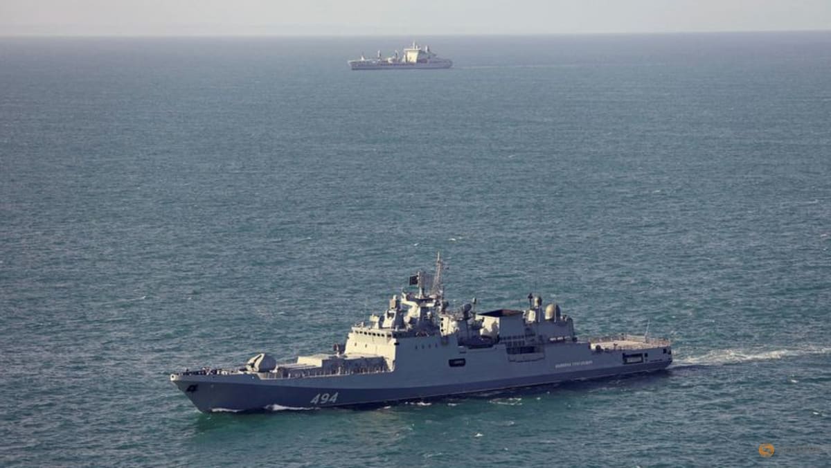 G7 Desak Rusia Akhiri Perang Ukraina, Kapal Perang Rusia Tembak Kapal Inggris di Selat Inggris