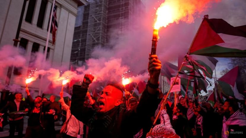 Police in Oslo use tear gas amid protests at Norway v Israel World Cup qualifier