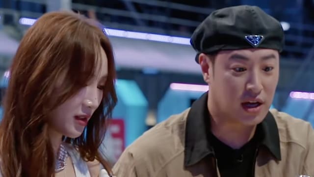 【满城三带黄金甲】《炙热游戏：百厨大战》：黑白大厨之火持续燃烧