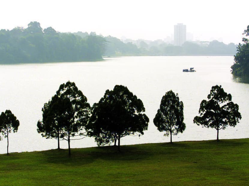 Pilot projects using water sites to generate solar power launched