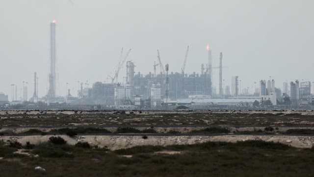 卡塔尔：拉斯拉凡液化天然气设施遇袭 出口料降17%