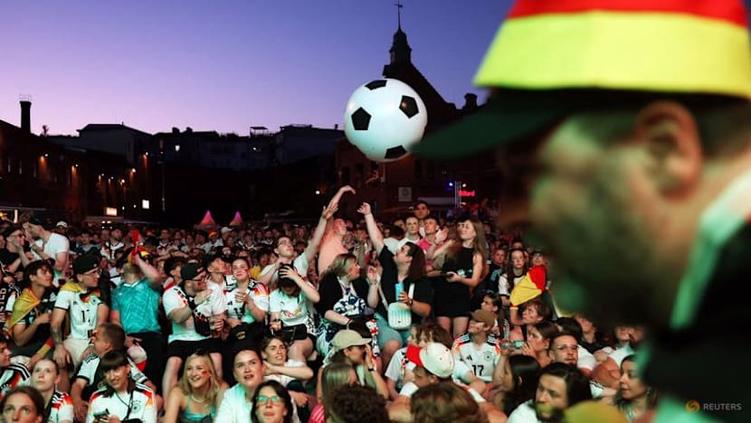 Germany fans dream of beating France, once past Paraguay