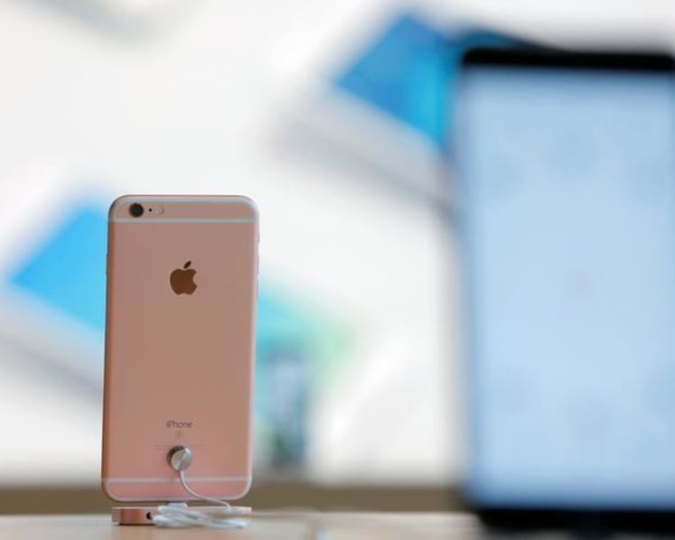 Burglar plunged eight floors to his death after stealing iPhone, gold chain from Yishun flat